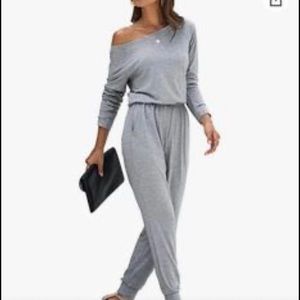 Yes is New. Jumpsuit for woman. Don’t MISS THIS DEAL!!!!